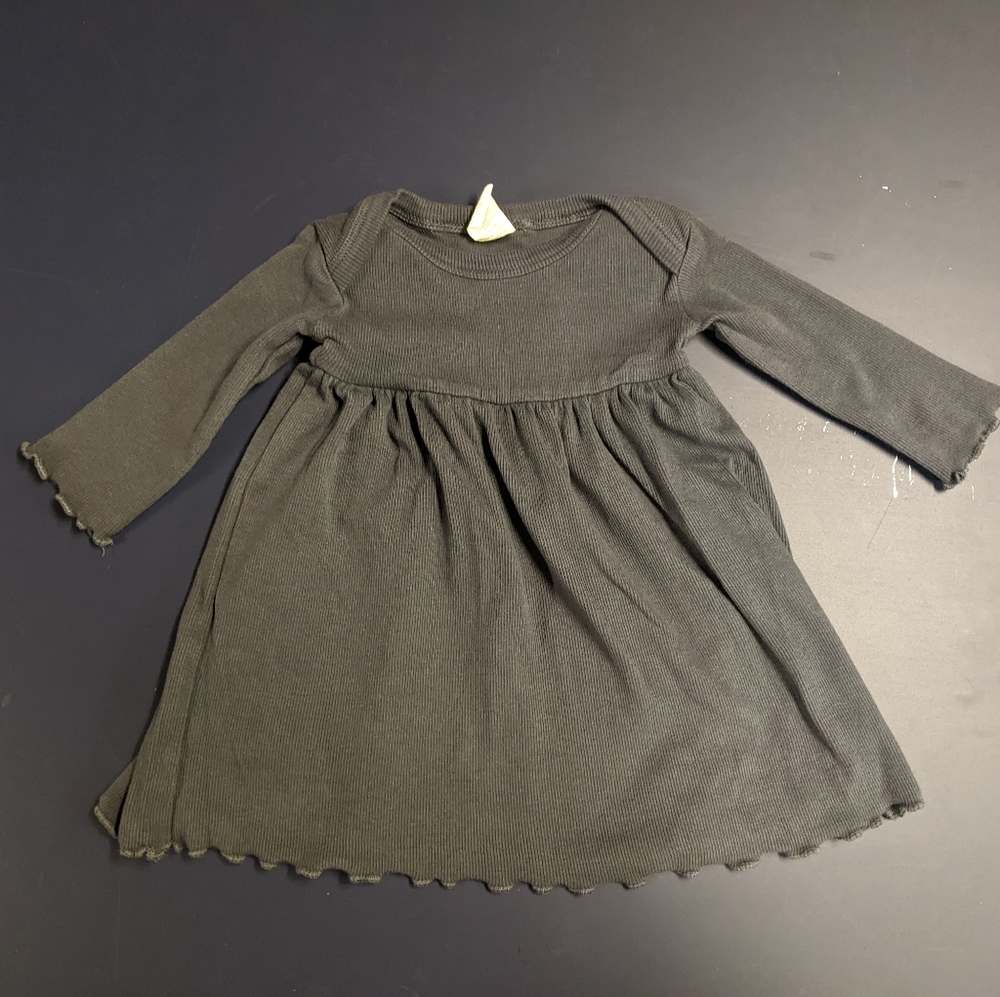 Lovely ruffle edge long sleeve dress